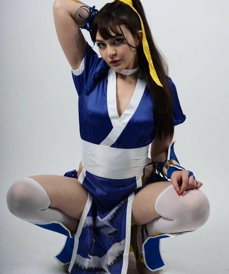 ohwell tori top star image