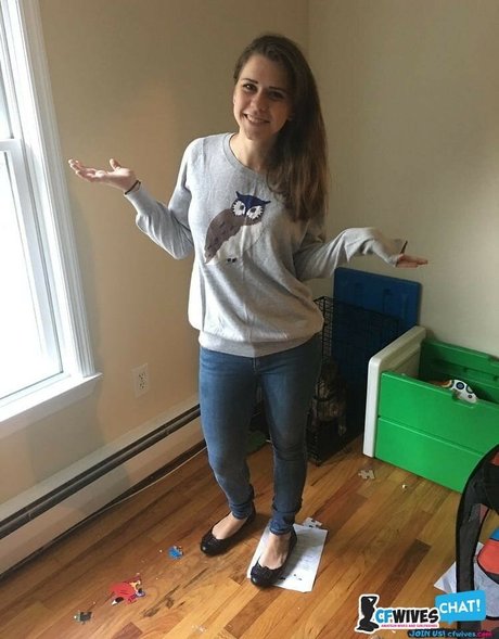 Emily Giangaspro actrice exclusive archive