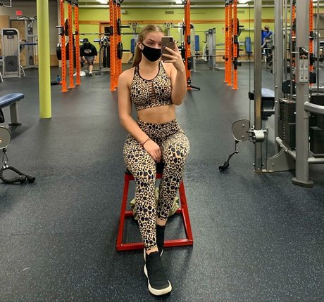 Alysia Kelley actrice chaude archive