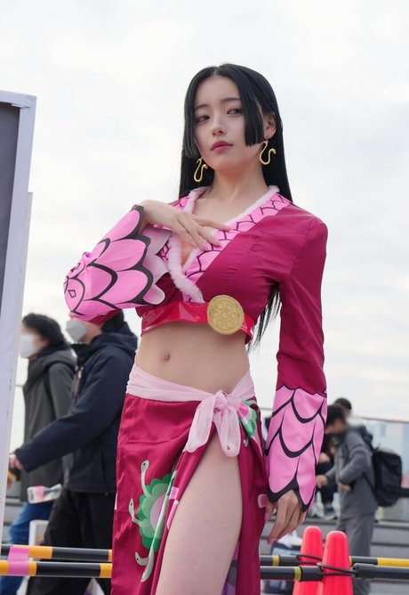 _xxkhyn étoile érotique img