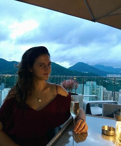 Leighton Wilson actrice artistique images