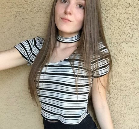 Brenna Winters étoile xxx collection