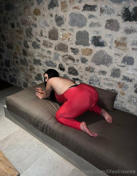 lifeofroseee actrice adulte collection