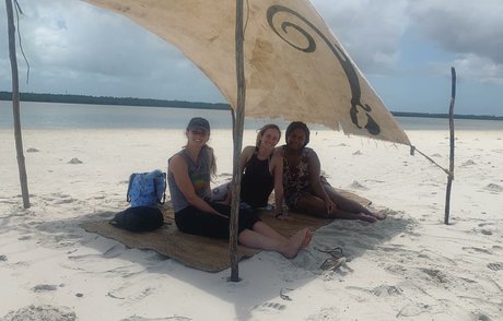 Kaila Petrosino actrice chaude galeries