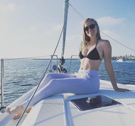 Kayla Rundle meilleure star du porno galerie