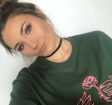 Kelsea Forti haut de star du porno image