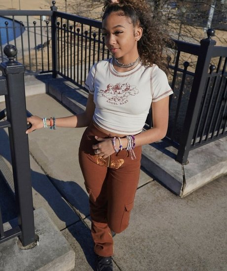 Lexi Vee jolie actrice photos