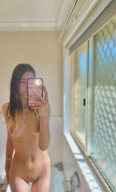 hayleysyourtoyxx étoile nue des photos