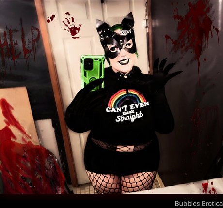 bubbleser0tica étoile nue photo