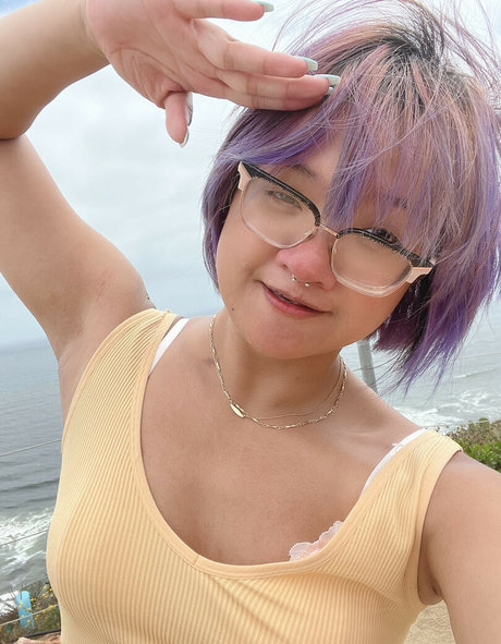 Yousoromi star du porno gratuit image