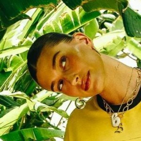 Hailey Baldwin modèles nus collection