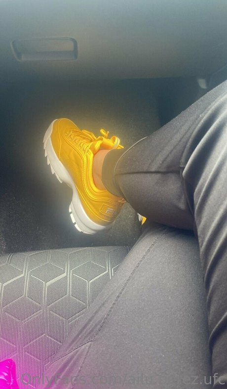 ailu perez ufc haut modèle img