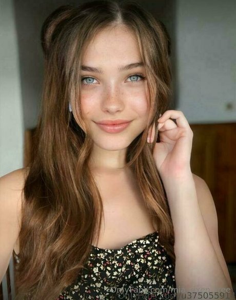 mia vixen free étoile xxx photo