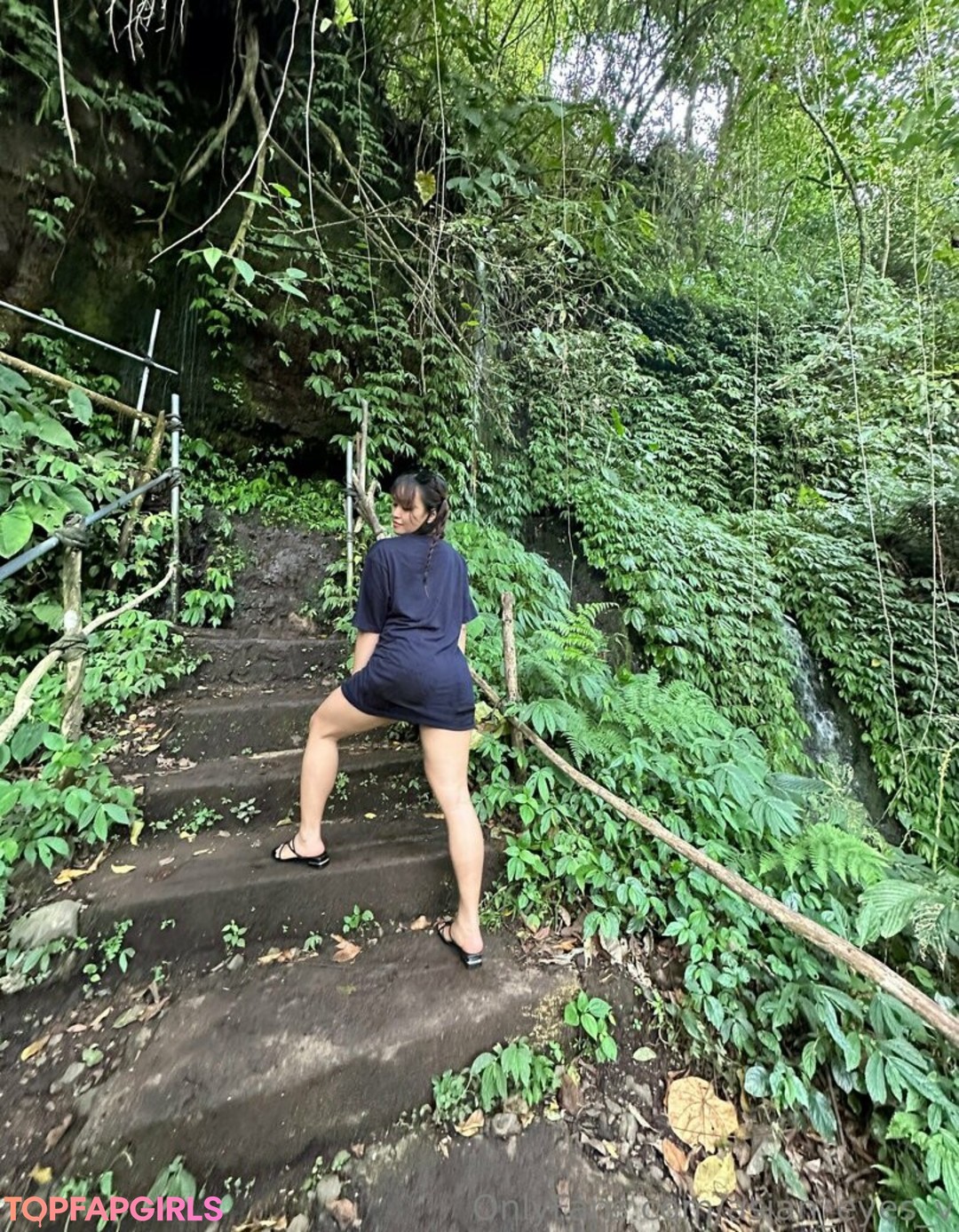 asian eyes v étoile archive