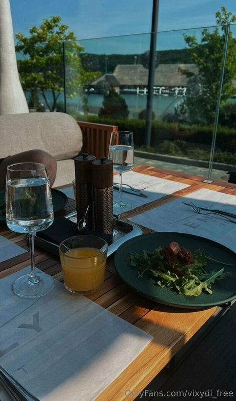 vixydi free actrice nue des photos