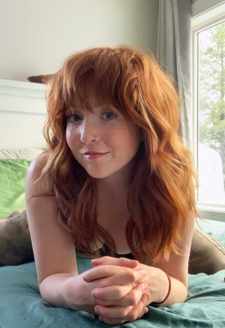 Rosalie Mae modèle xxx galerie