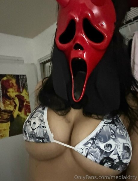 mediakitty modèle adulte image