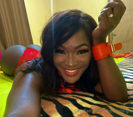 chocolate kitti beau modèle photos