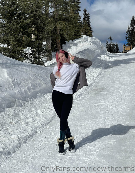 ridewithcarms jolie actrice photo