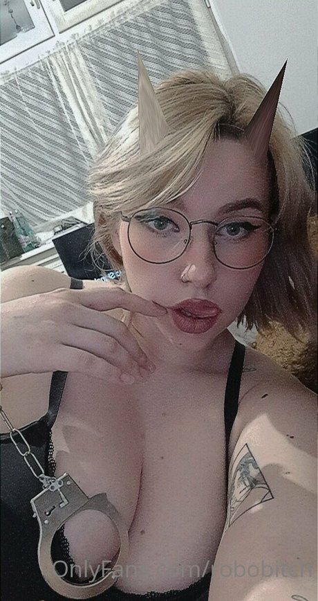 aisselles poilues onlyfans sympa gratuit photos