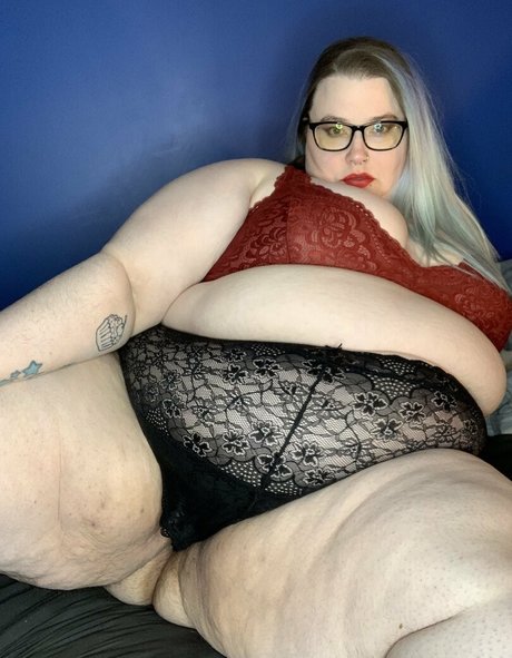 adenahx star du porno chaude image