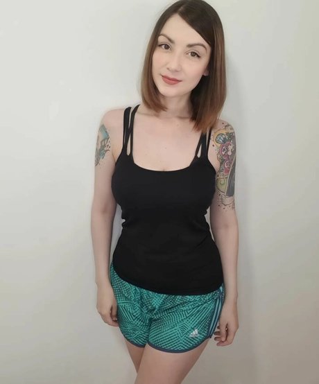 Thais joga actrice libre galeries