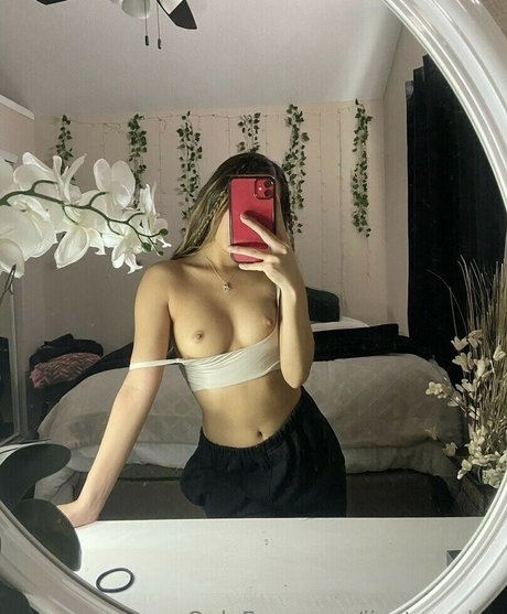 ijustneedee haut étoile collection