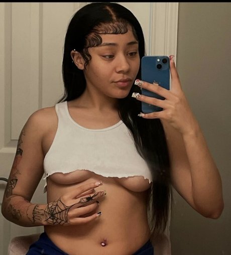 Isis Dior star du porno sympa images