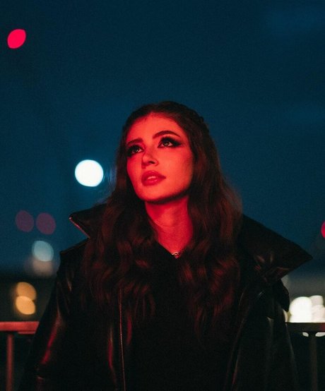 Chrissy Costanza étoile de haute qualité collection