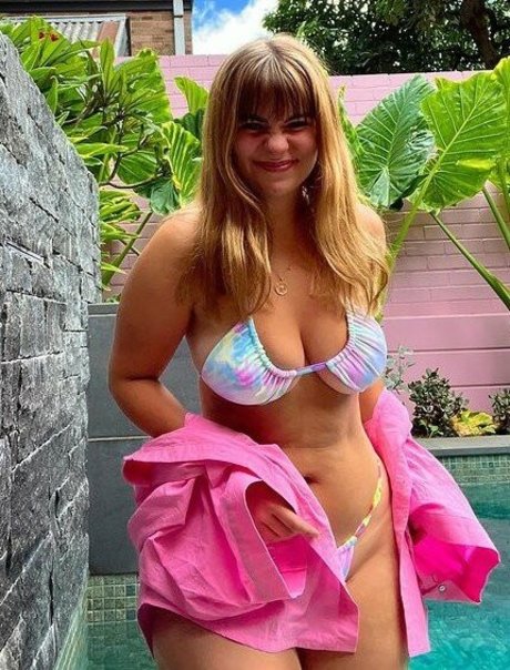 Clemence Andrea jolie actrice galeries