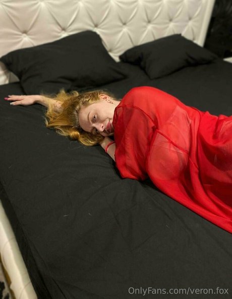 Veronica Fox étoile sympa galeries