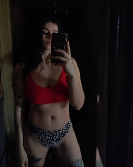 milamilasham actrice nue galeries