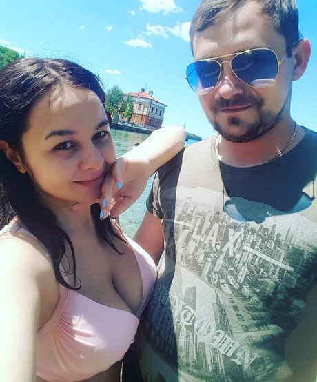 Elena M actrice artistique galerie