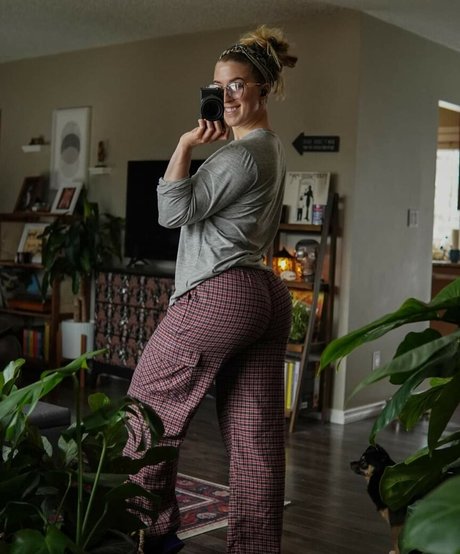 Kedfit modèle xxx galerie