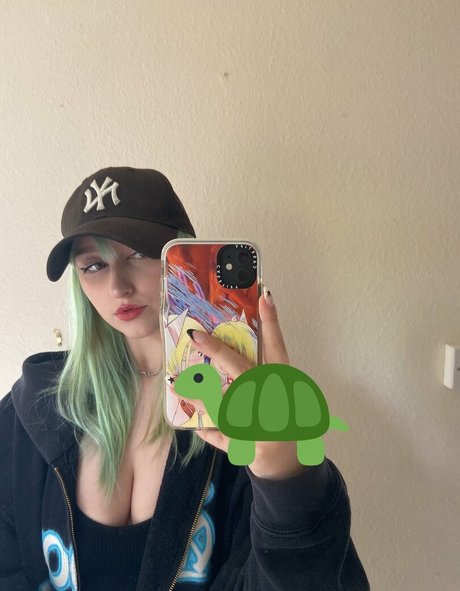 Allykitti modèle sympa image