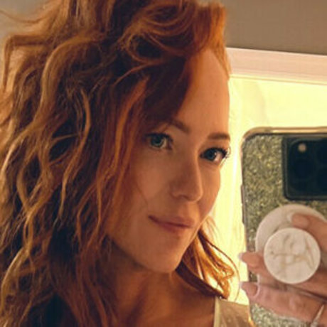 Dakota Blushing étoile images