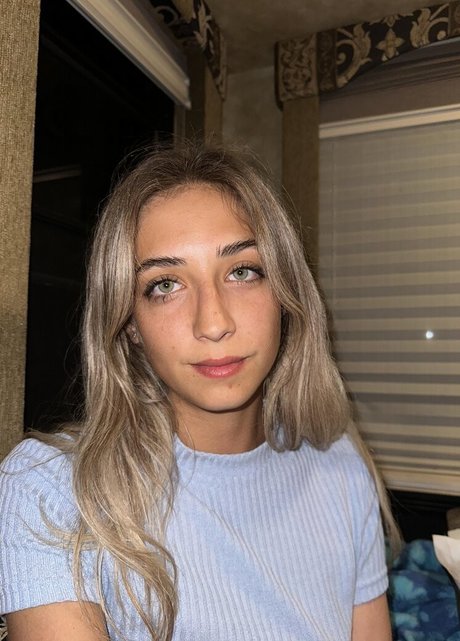 YellowMinimum6204 actrice porno galerie