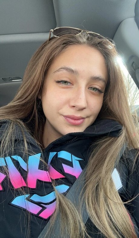 YellowMinimum6204 actrice parfaite archive