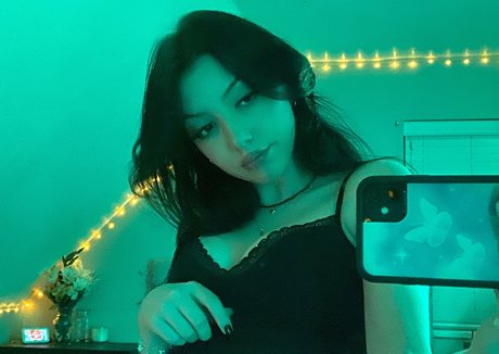 Madelinolivia star pornographique galerie