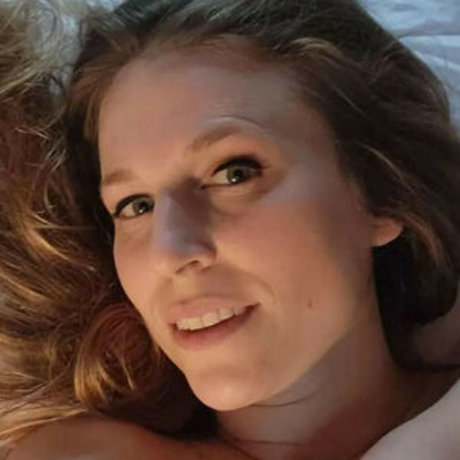 Xev Bellringer étoile érotique galeries