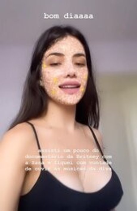 Vitoria Castro star du porno hd image