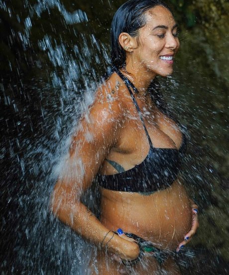 Hannah Eden Fitness star du porno exclusive images