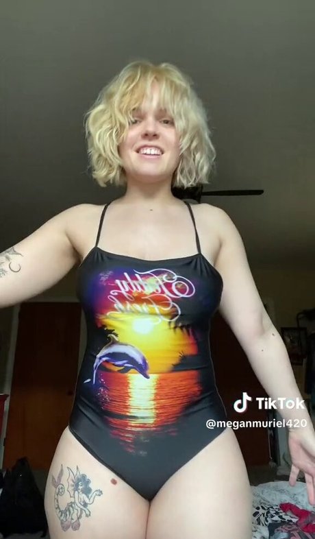 Meganxhickson star du porno en haute qualité img