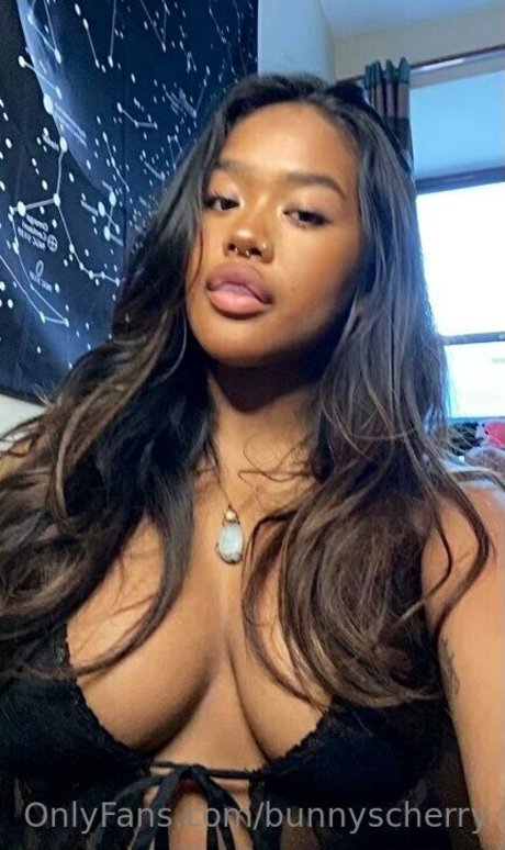 Bunnyscherry star du porno érotique galerie