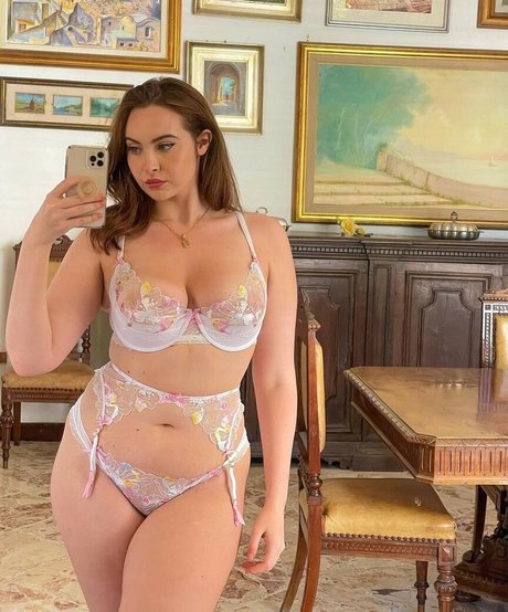 Erin Marley Klay modèle meilleur image