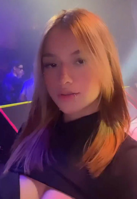 Albinati star du porno de haute qualité img