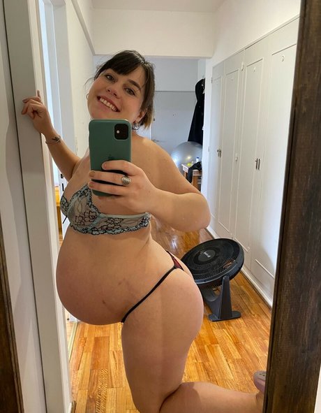 April Bigass actrice érotique img