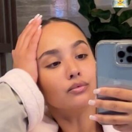 Demetria Obilor nus star du porno photos