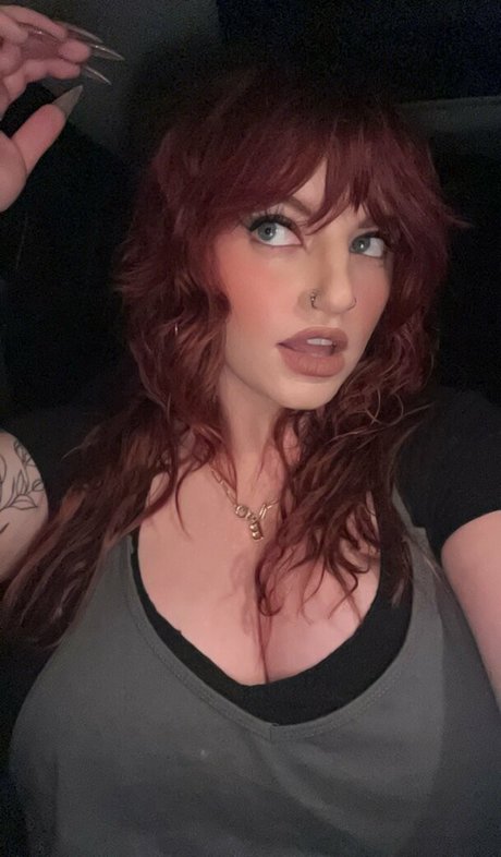 Biggratbastard actrice artistique des photos