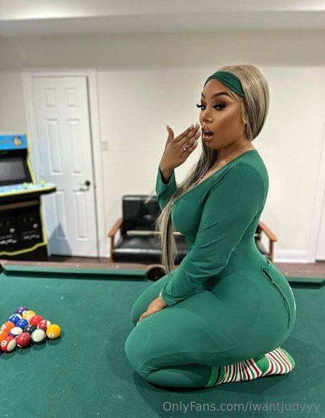 iwantjudyyy star pornographique images